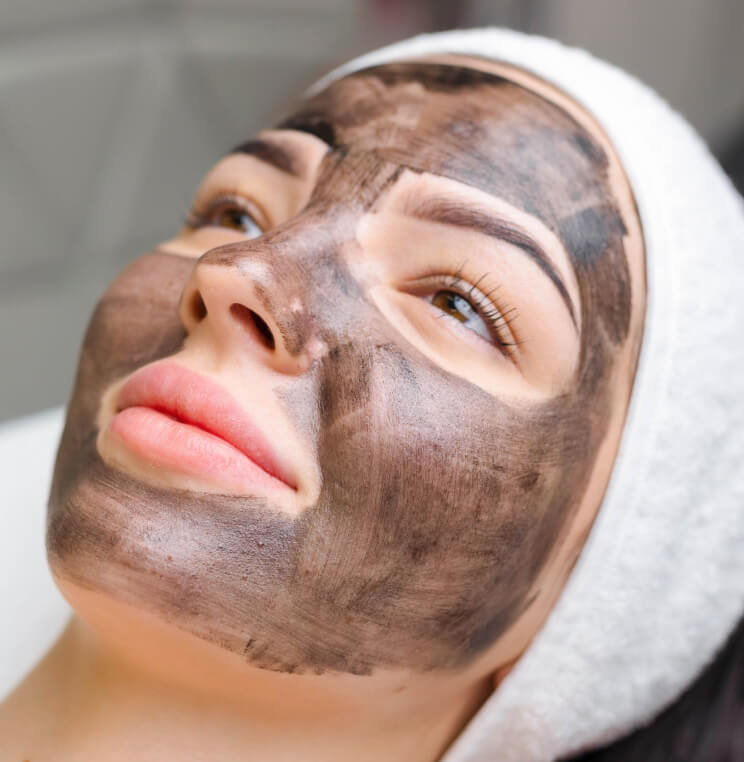 HOLLYWOOD-PEEL Hollywood Laser Peel Vancouver | EverYoung Skin Clinic